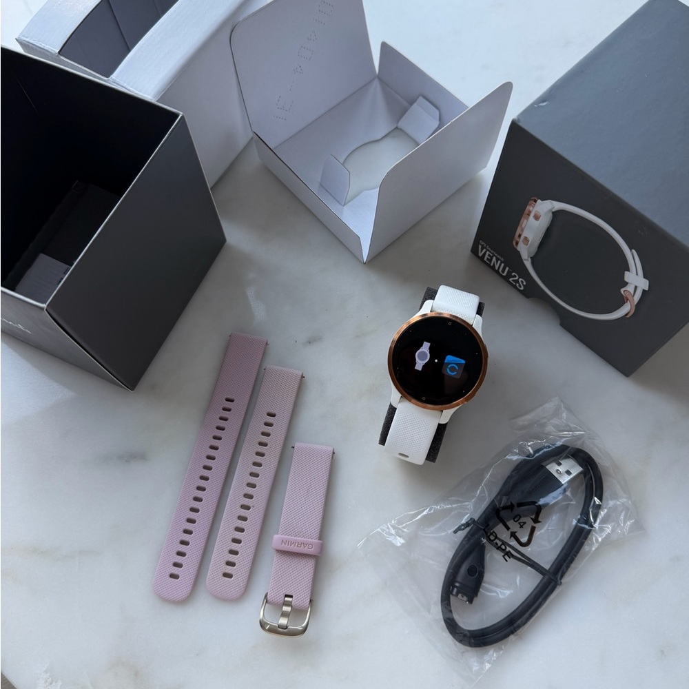 Garmin Venu 2S GPS Smartwatch – Rose Gold & White | Complete Set